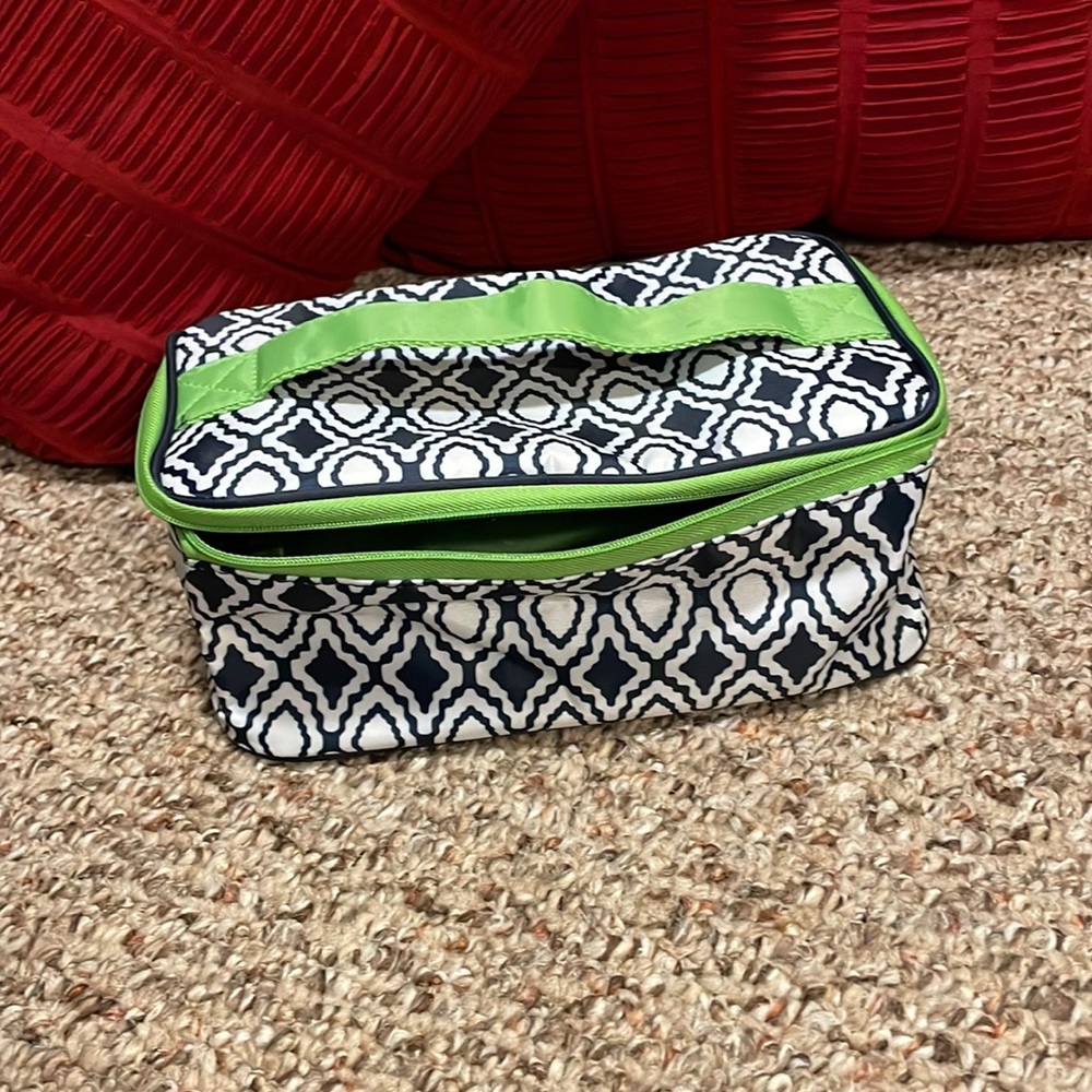 Brand New never used Makeup bag